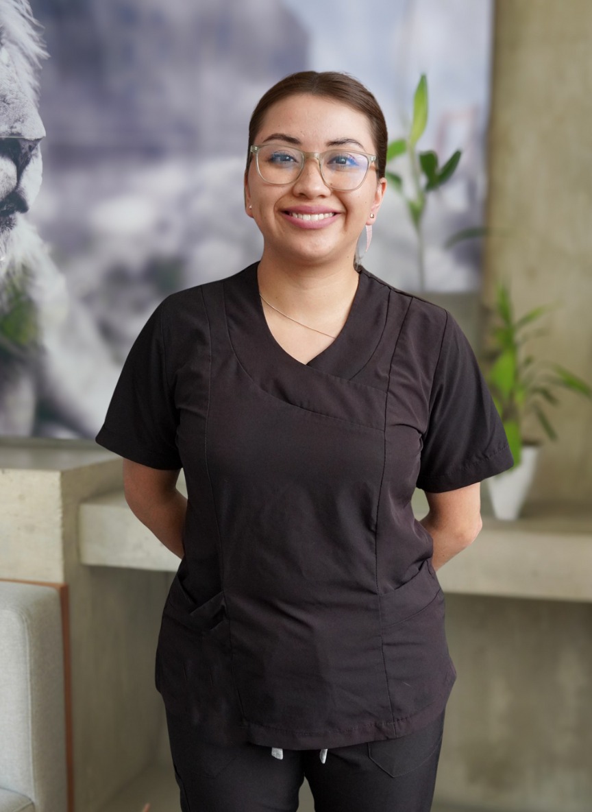 Dra Amairani Romero